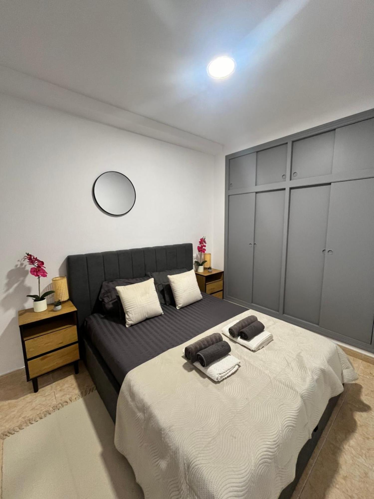 Magdalena Apartament Torrevieja Zewnętrze zdjęcie