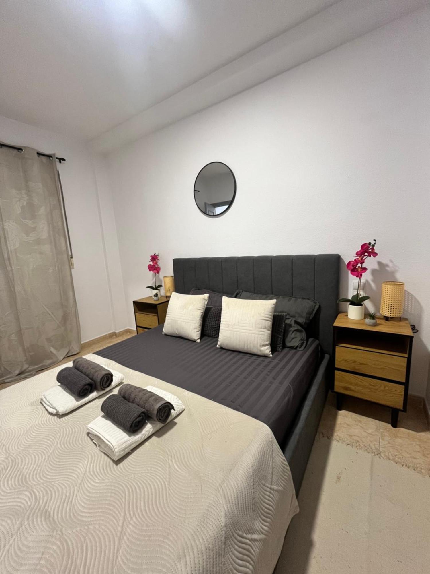 Magdalena Apartament Torrevieja Zewnętrze zdjęcie
