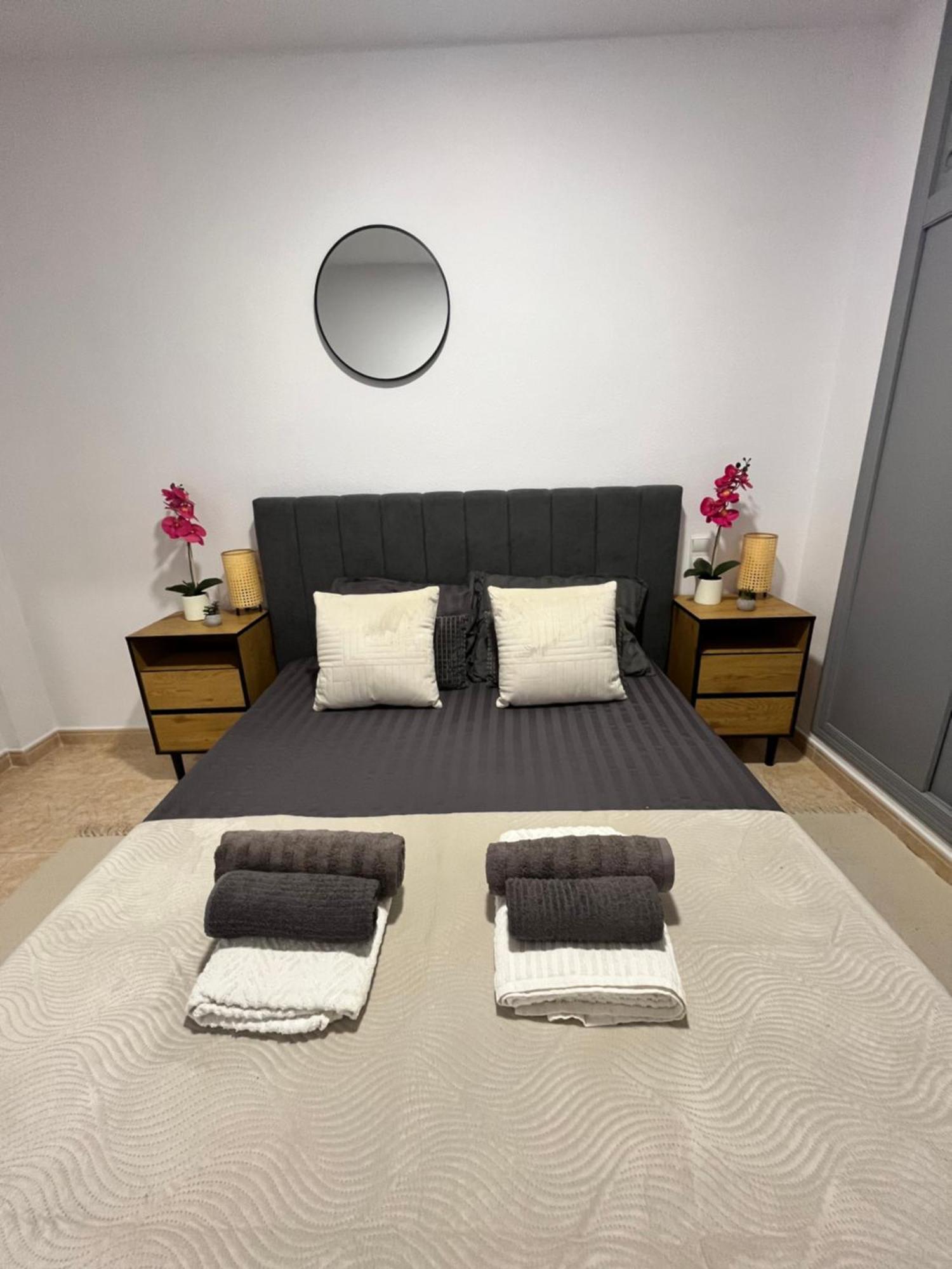 Magdalena Apartament Torrevieja Zewnętrze zdjęcie